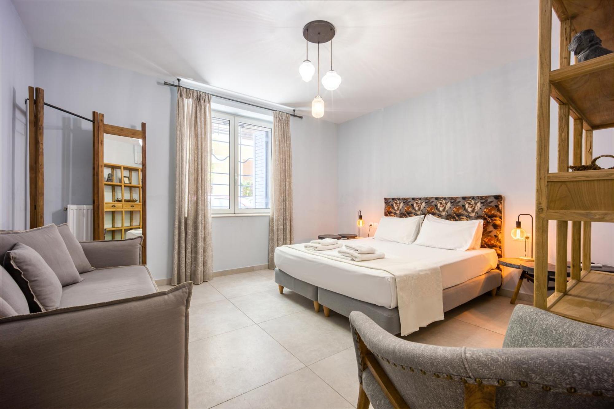 Bentzi...Boutique Apartment In Pangrati, Superior Suite เอเธนส์ ภายนอก รูปภาพ