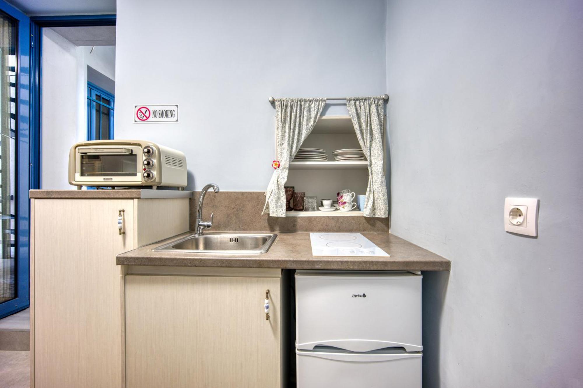 Bentzi...Boutique Apartment In Pangrati, Superior Suite เอเธนส์ ภายนอก รูปภาพ