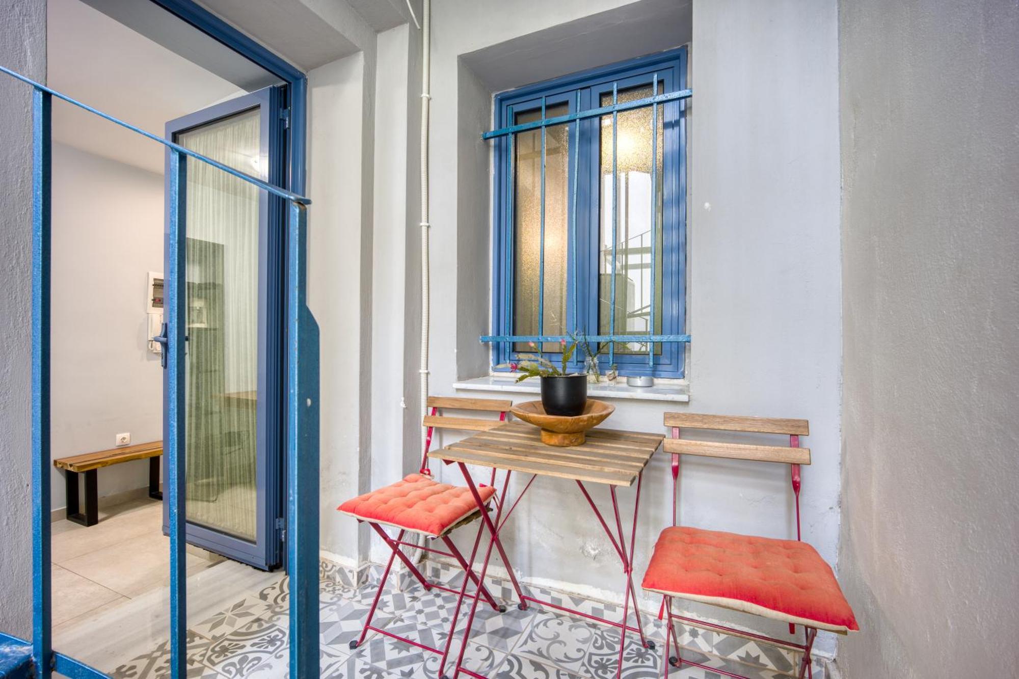 Bentzi...Boutique Apartment In Pangrati, Superior Suite เอเธนส์ ภายนอก รูปภาพ